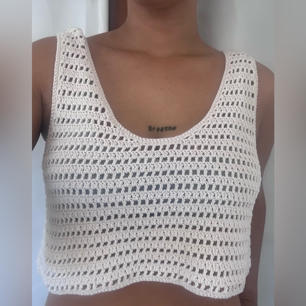 LA Hearts Daisy Chain Crochet Tank Top